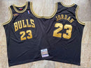 Regata Chicago Bulls Mitchell & Ness Black/Gold 97/98 Jordan